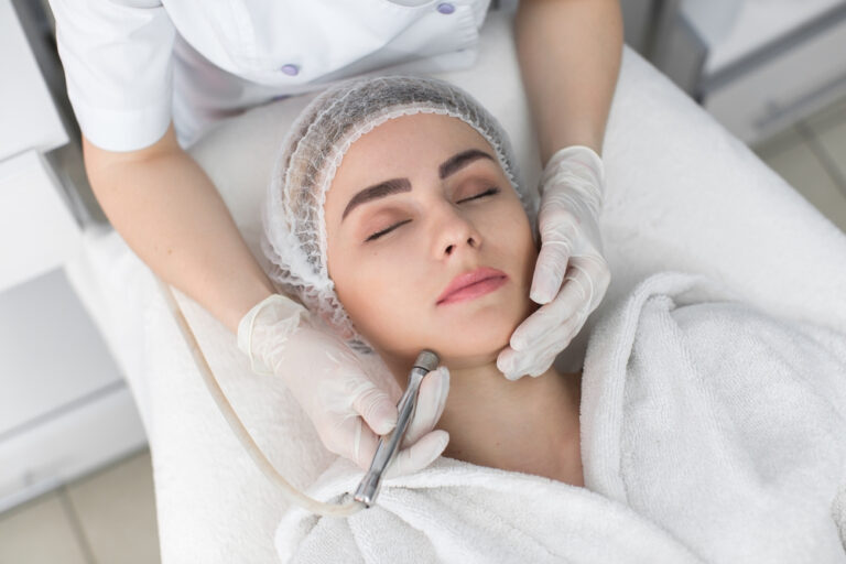 The HydraFacial – A Popular Trend in Skincare