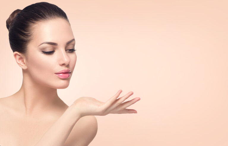 Exclusive Deals Permanent Cheek Blush in Rajouri Garden