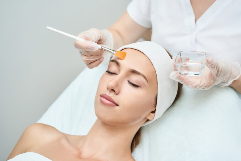 The Top Skin Peel Treatments in Rajouri Garden