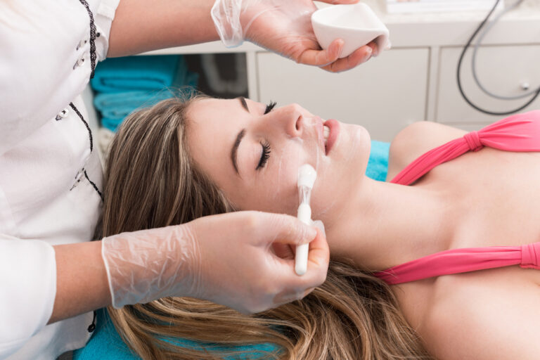 Cheek Blush Clinic in Delhi